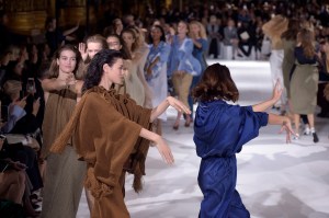 Stella McCartney RTW Spring 2017