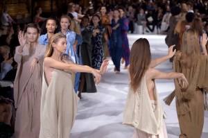 Stella McCartney RTW Spring 2017