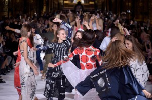 Stella McCartney RTW Spring 2017
