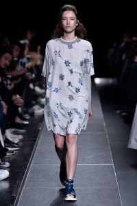 Ujoh RTW Spring 2017 Tokyo Fashion Week