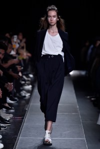 Ujoh RTW Spring 2017 Tokyo Fashion Week