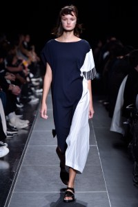 Ujoh RTW Spring 2017 Tokyo Fashion Week