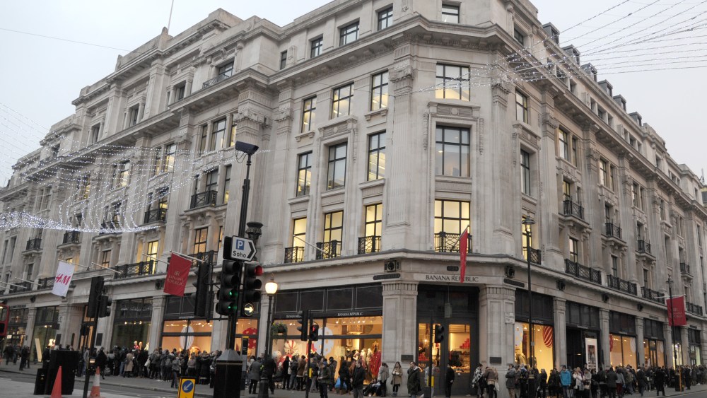 More U.K. Shoppers Than Ever Clicked for Bargains on Black Friday