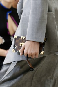 Louis Vuitton RTW Spring 2017
