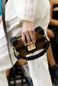 Louis Vuitton RTW Spring 2017