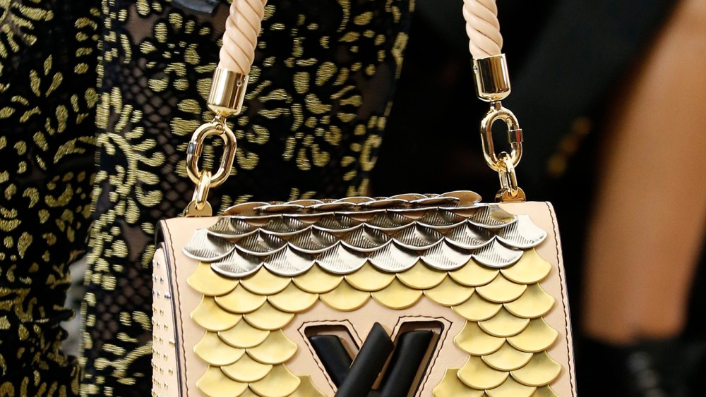 Louis Vuitton RTW Spring 2017