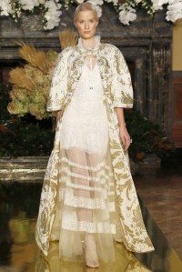 YolanCris Bridal Fall 2016