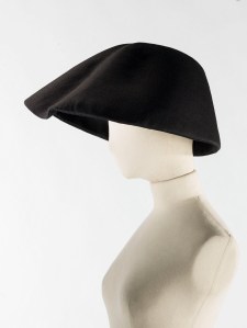 A Balenciaga hat from 1962
