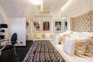 Alexander McQueen's former London penthouse flat