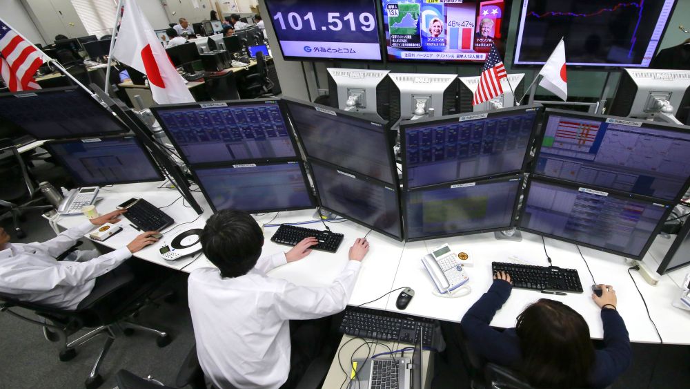 Japan Financial Markets, Tokyo, Japan - 09 Nov 2016