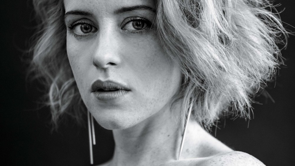 Claire Foy Plays Young Queen Elizabeth in Netflix's 'The Crown'