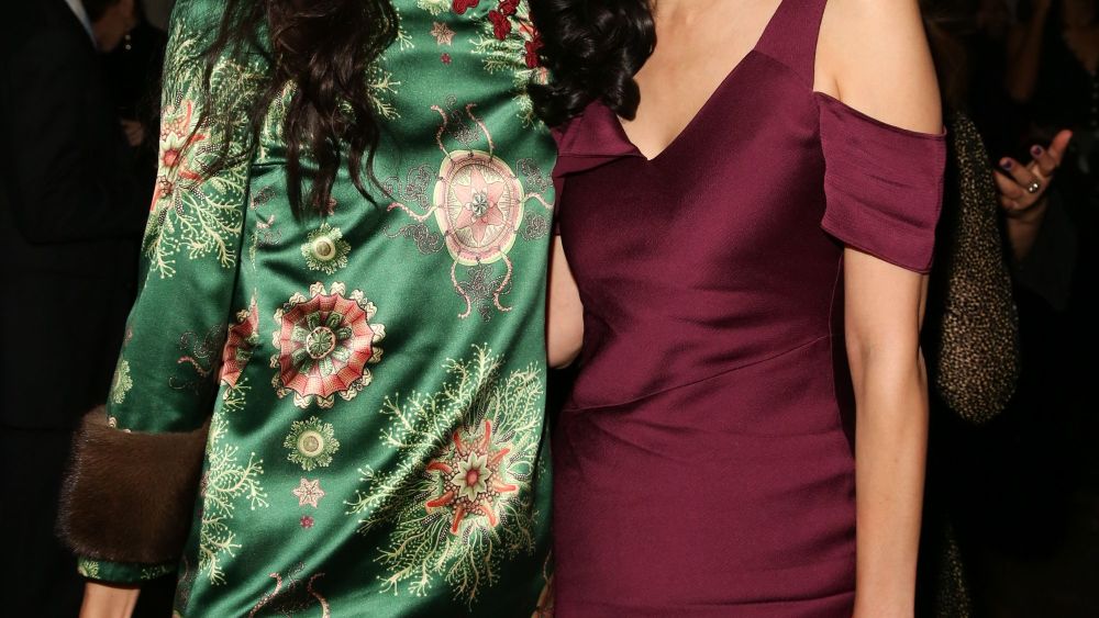 Xin Li and Wendi Deng Murdoch