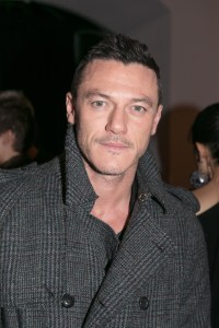 Luke Evans - Casa Loewe Madrid