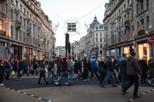Holiday shoppers in London