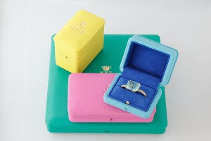 “Diva” ring in 22k gold with aquamarine stone.