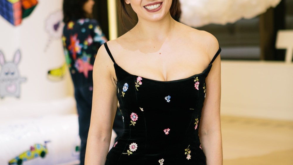 Daisy Lowe
