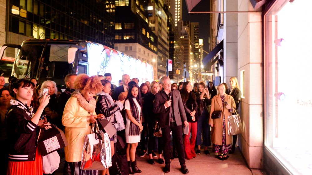 All Aboard the Barneys Party Bus