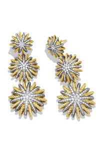 Chrissy Teigen at the 2015 CFDA Awards wearing David Yurman’s Starburst earrings.