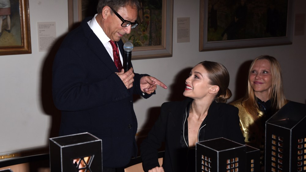 Stuart Weitzman Gigi Hadid