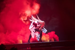 Beyoncé's Best On Stage Looks