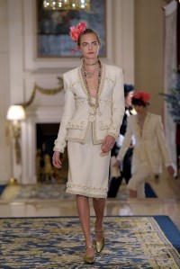Chanel Métiers d'Art 2016