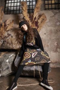 I'm Isola Marras Pre-Fall 2017