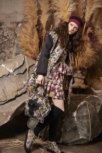 I'm Isola Marras Pre-Fall 2017