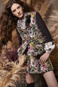I'm Isola Marras Pre-Fall 2017