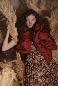 I'm Isola Marras Pre-Fall 2017