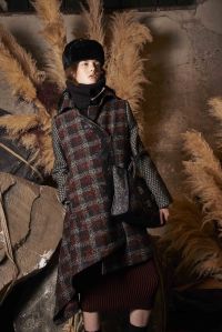I'm Isola Marras Pre-Fall 2017