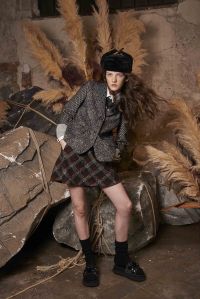 I'm Isola Marras Pre-Fall 2017