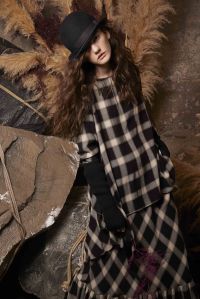 I'm Isola Marras Pre-Fall 2017
