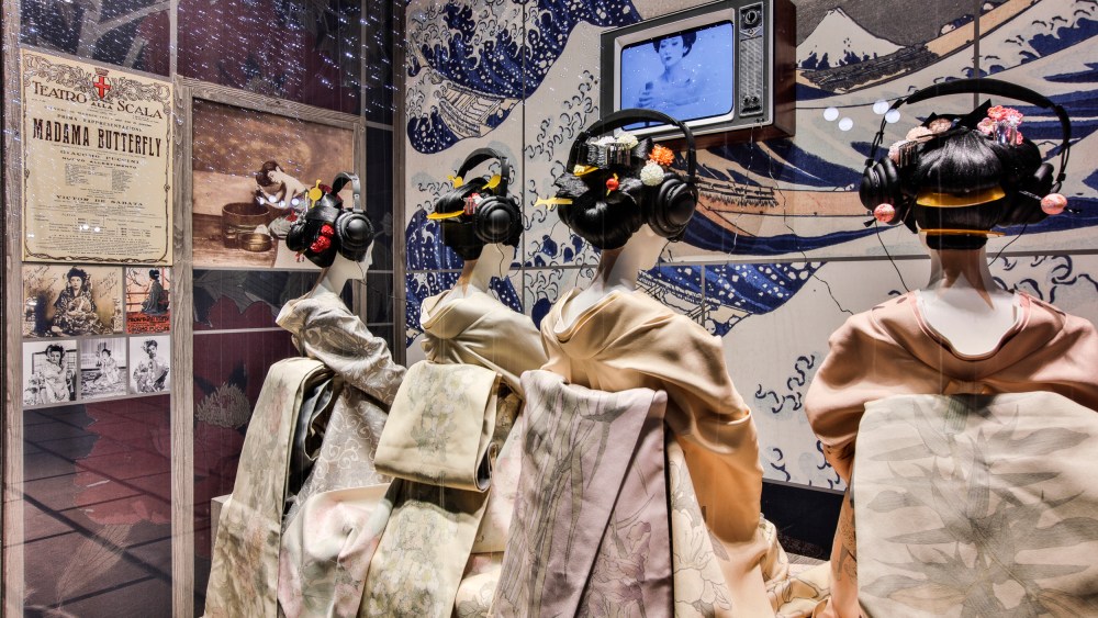 La Rinascente Holiday Windows