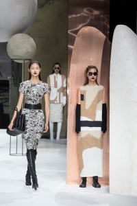 max mara shanghai pre-fall show