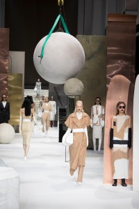 max mara shanghai pre-fall show