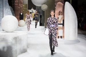 max mara shanghai pre-fall show