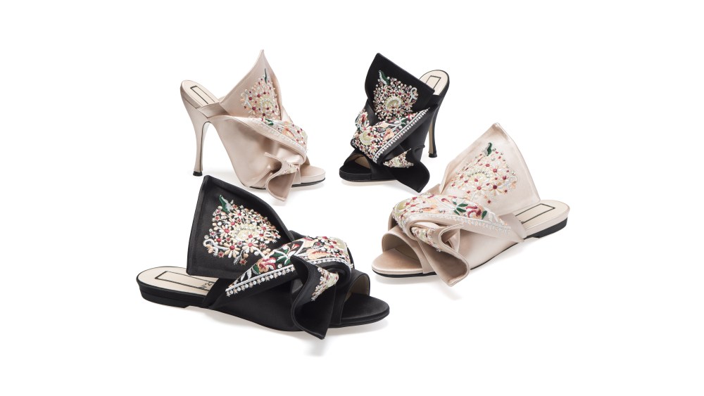 N°21 limited edition footwear collection