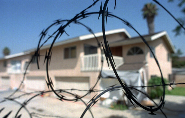 Sweatshops Persist in U.S. Garment Industry, 20 Years After El Monte