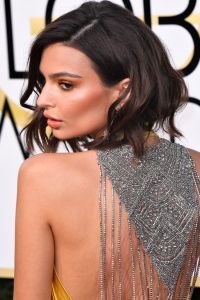 Emily Ratajkowski in Reem Acra Golden Globe Awards 2017: Best in Hair and Makeup Trends