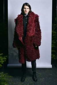 Essius Men's Fall 2017