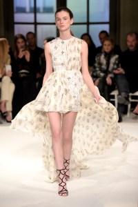 Giambattista Valli Couture Spring 2017