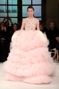 Giambattista Valli Couture Spring 2017