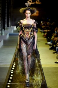 Guo Pei Couture Spring 2017