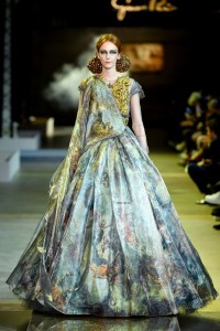 Guo Pei Couture Spring 2017