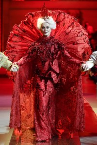 Guo Pei Couture Spring 2017