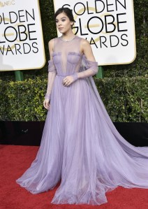 Golden Globes 2017: Hailee Steinfeld Vera Wang
