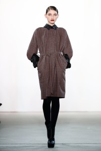 I' vr Isabel Vollrath RTW Fall 2017