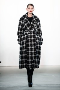 I' vr Isabel Vollrath RTW Fall 2017