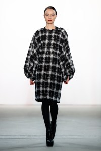 I' vr Isabel Vollrath RTW Fall 2017