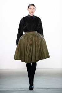 I' vr Isabel Vollrath RTW Fall 2017